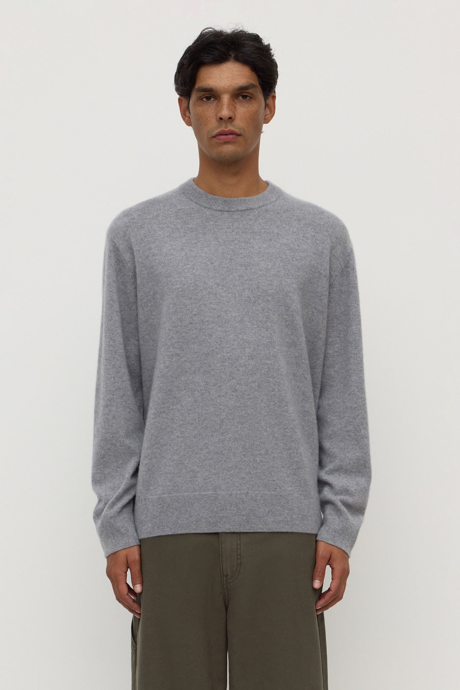 Classic Fit Grey Marle Cashmere Crew Neck